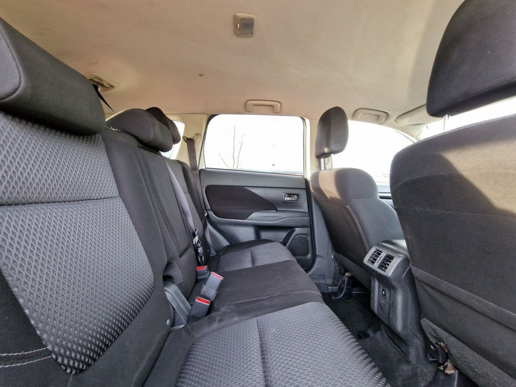 Used Mitsubishi Outlander 2019 for sale - 77172396: Photo 49