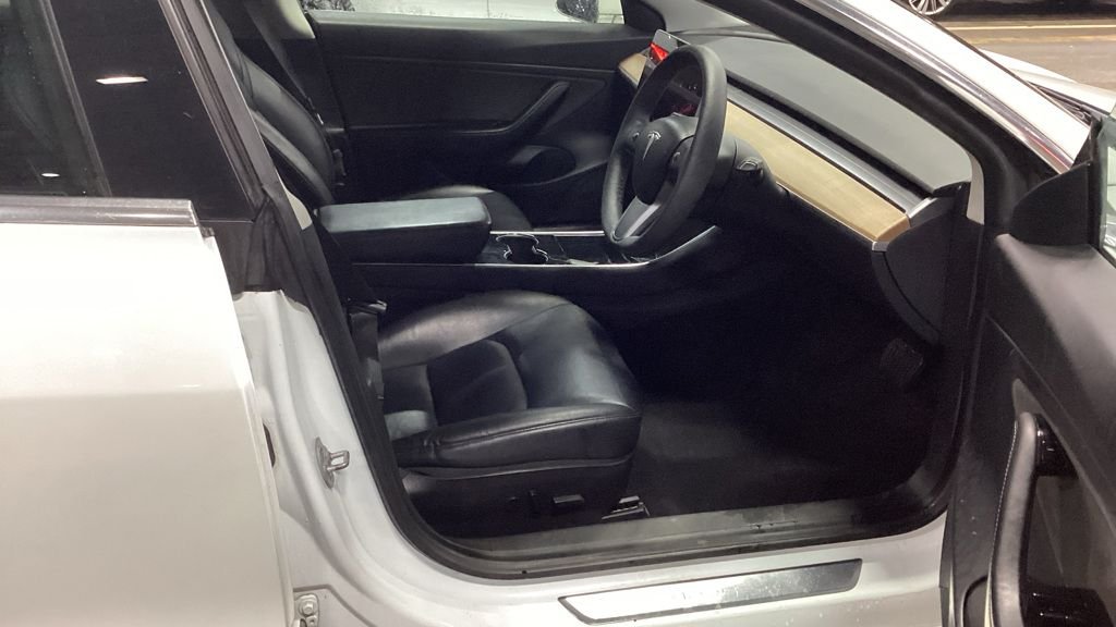 Used Tesla Model 3 2020 for sale - 77356580: Photo 13