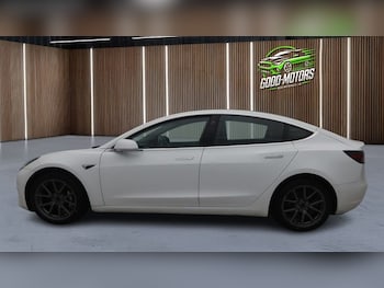 Used Tesla Model 3 2020 for sale - 77356580: Photo