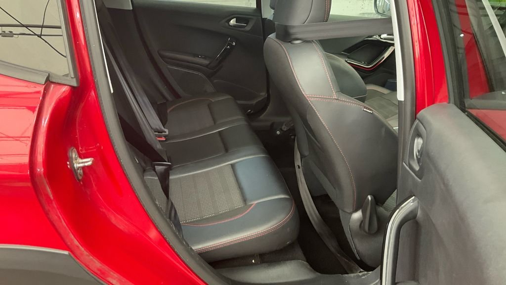 Used Peugeot 2008 2017 for sale - 78096546: Photo 11