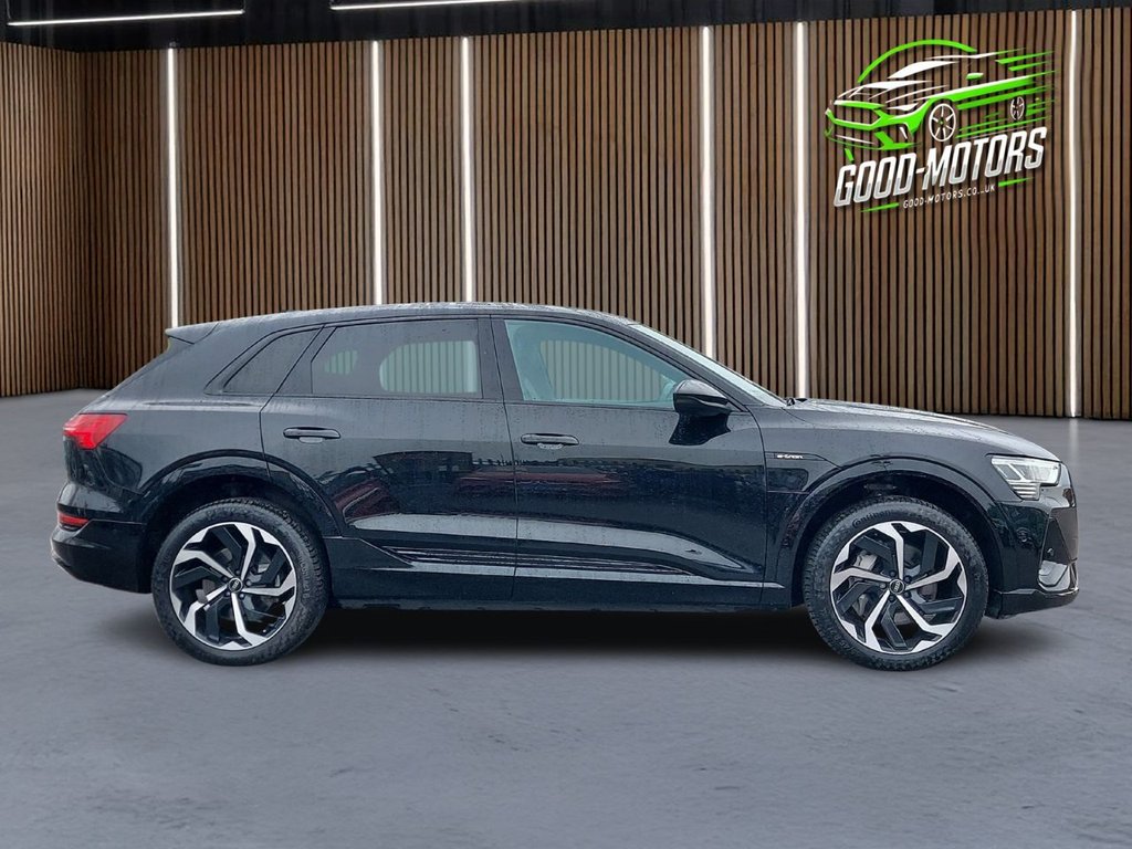 Used Audi e-tron 2021 for sale - 76744352: Photo 1