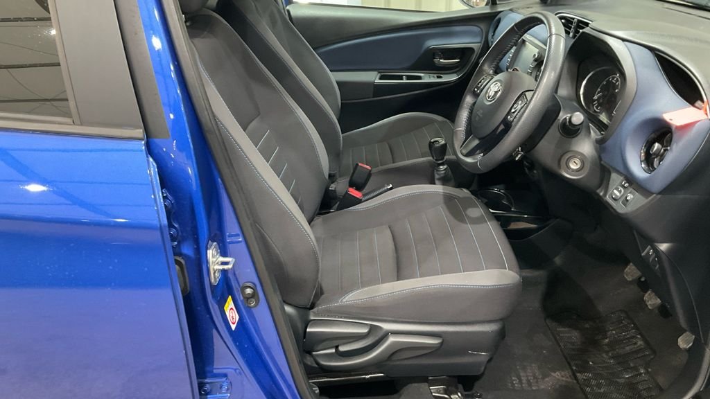 Used Toyota Yaris 2017 for sale - 76841301: Photo 14