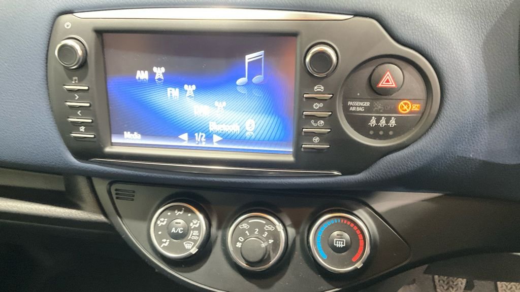 Used Toyota Yaris 2017 for sale - 76841301: Photo 16