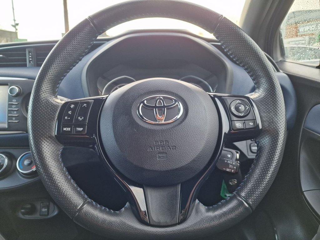 Used Toyota Yaris 2017 for sale - 76841301: Photo 25