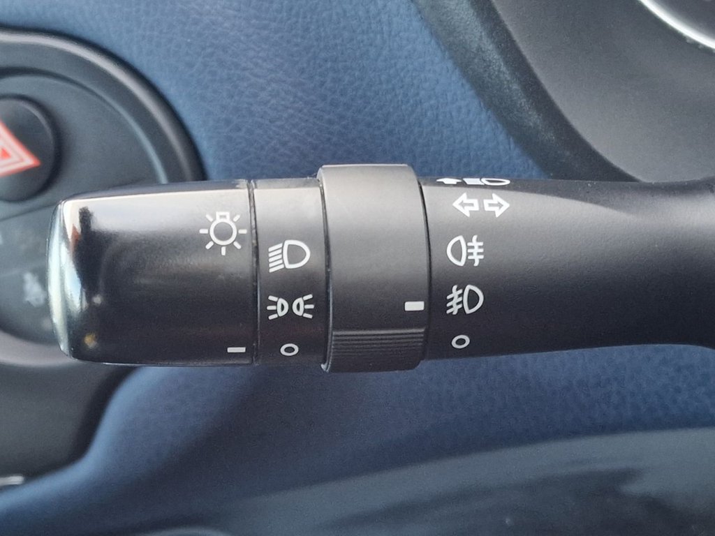 Used Toyota Yaris 2017 for sale - 76841301: Photo 28