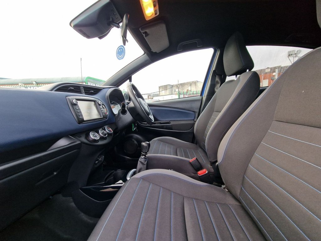 Used Toyota Yaris 2017 for sale - 76841301: Photo 33