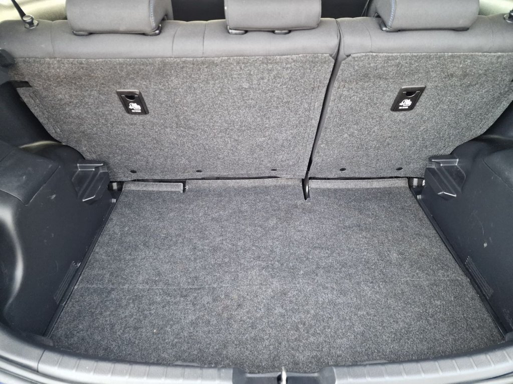 Used Toyota Yaris 2017 for sale - 76841301: Photo 38