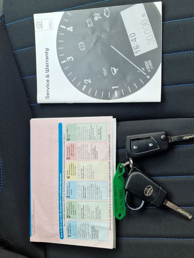 Used Toyota Yaris 2017 for sale - 76841301: Photo 48