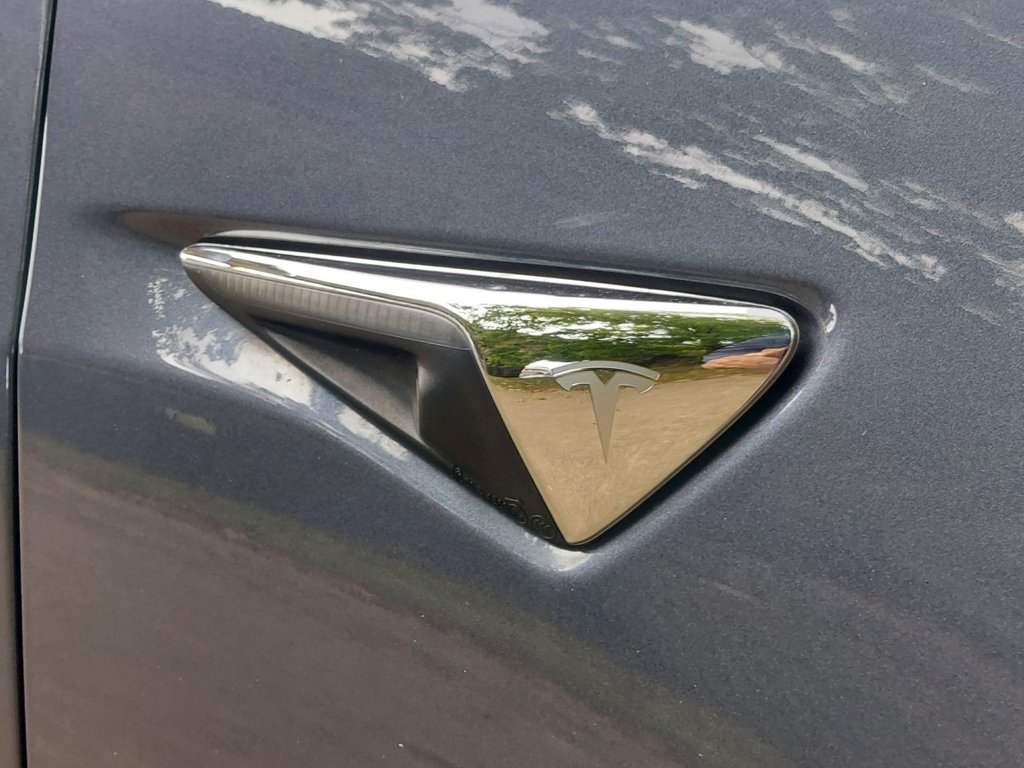 Used Tesla Model 3 2019 for sale - 76740078: Photo 15