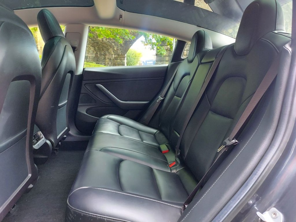 Used Tesla Model 3 2019 for sale - 76740078: Photo 23