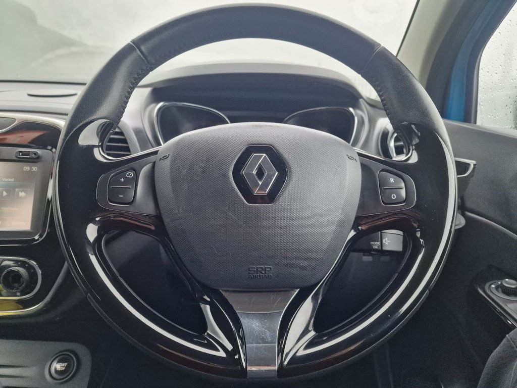 Used Renault Captur 2015 for sale - 76985952: Photo 22