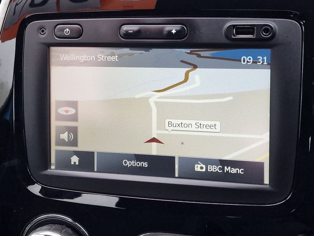 Used Renault Captur 2015 for sale - 76985952: Photo 31