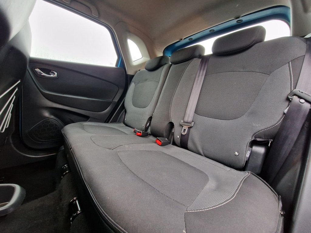 Used Renault Captur 2015 for sale - 76985952: Photo 46