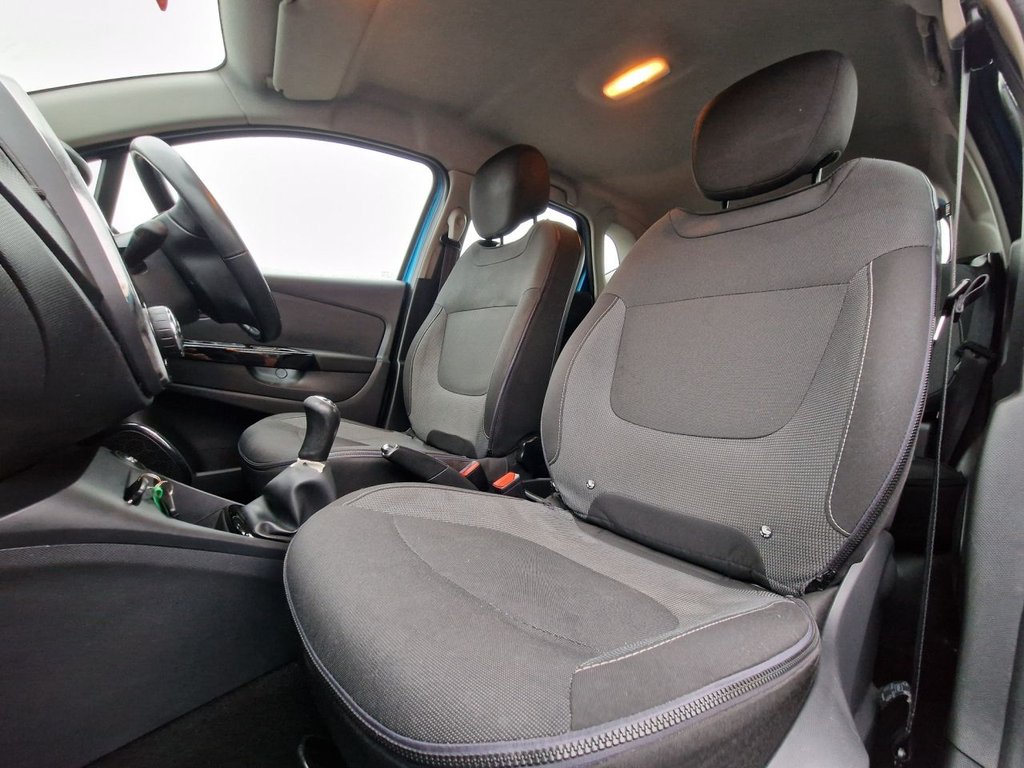 Used Renault Captur 2015 for sale - 76985952: Photo 49