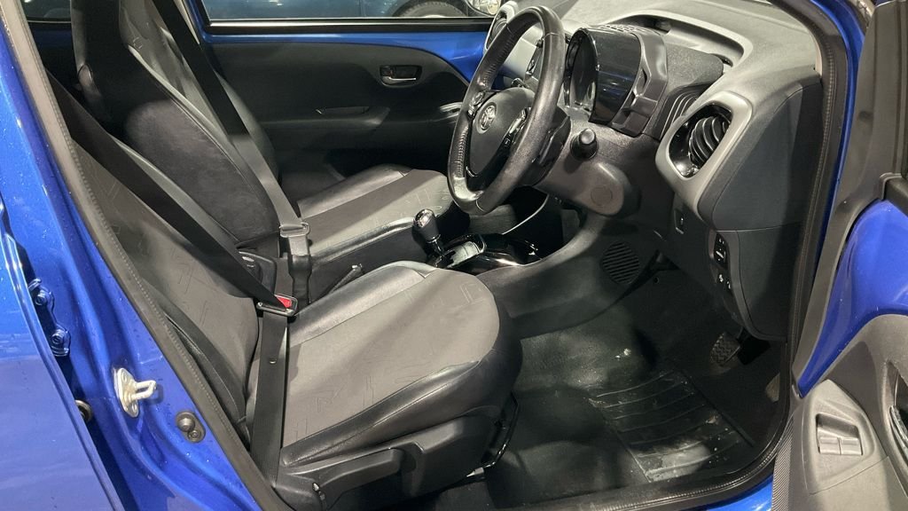 Used Toyota AYGO 2019 for sale - 77140132: Photo 13