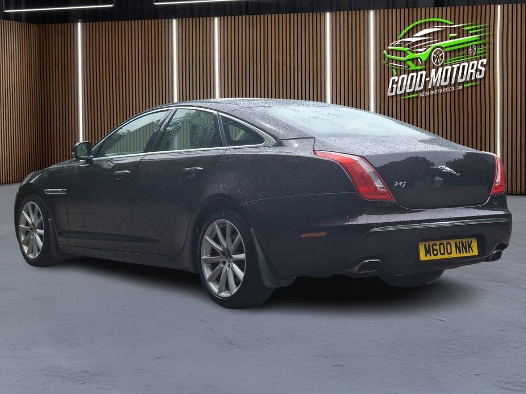 Used Jaguar XJ 2011 for sale - 77263434: Photo 17
