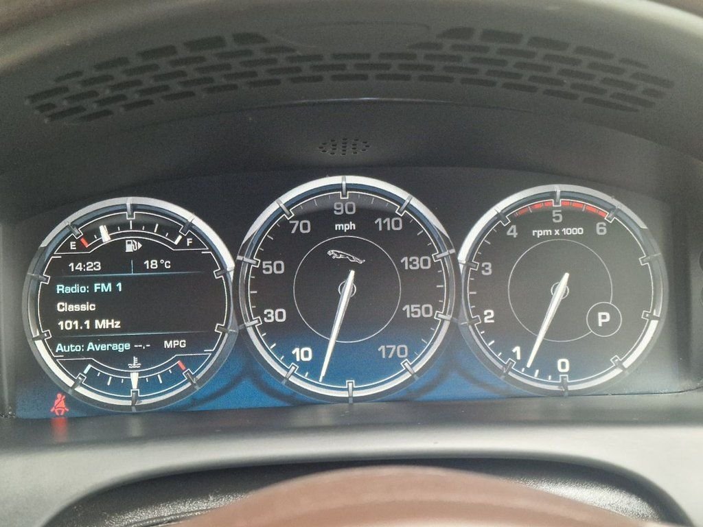 Used Jaguar XJ 2011 for sale - 77263434: Photo 25