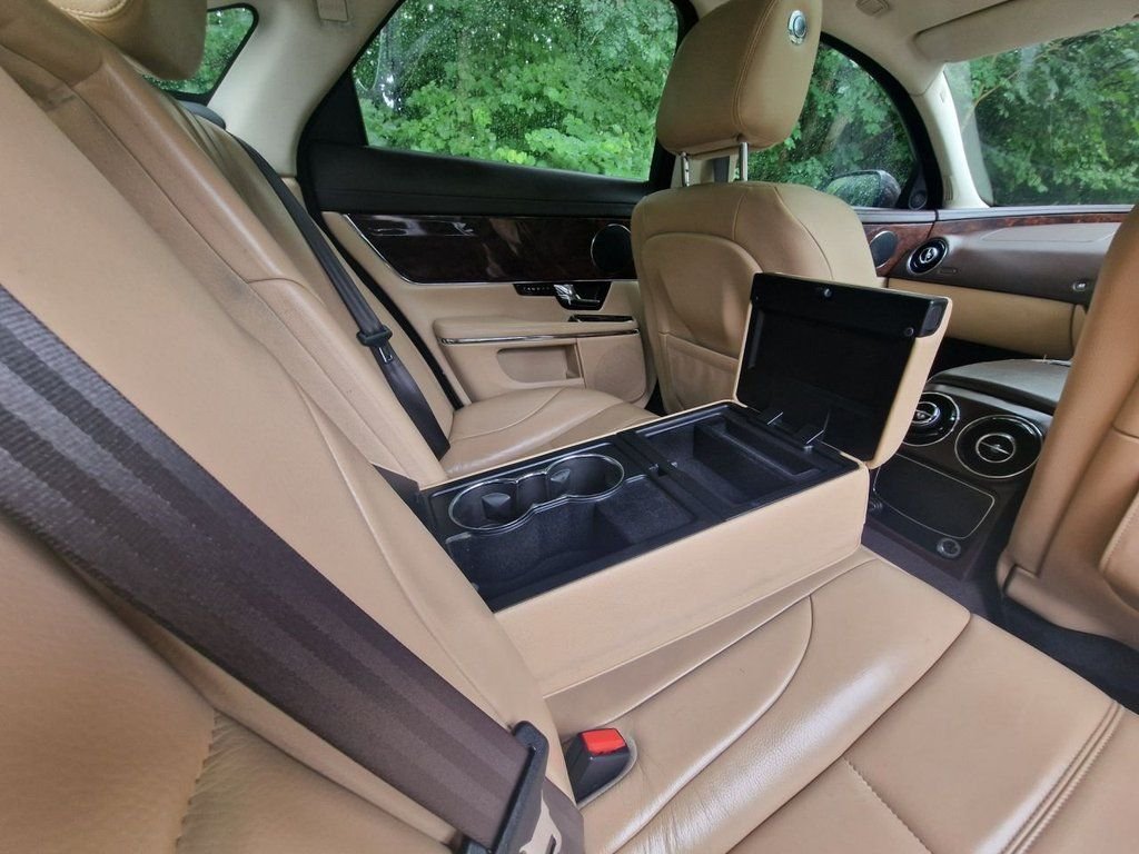 Used Jaguar XJ 2011 for sale - 77263434: Photo 47