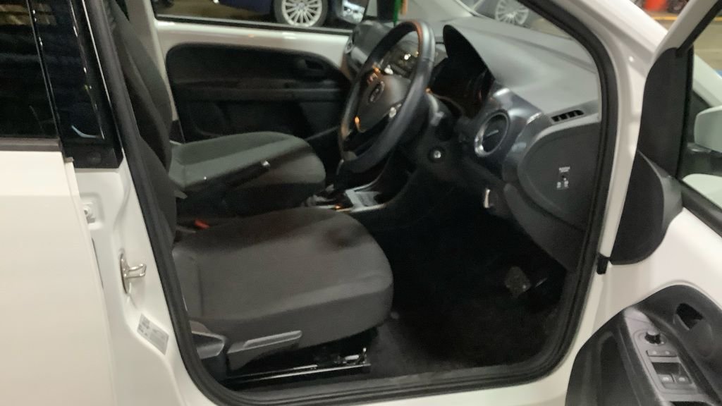 Used Volkswagen up! 2022 for sale - 77734548: Photo 14