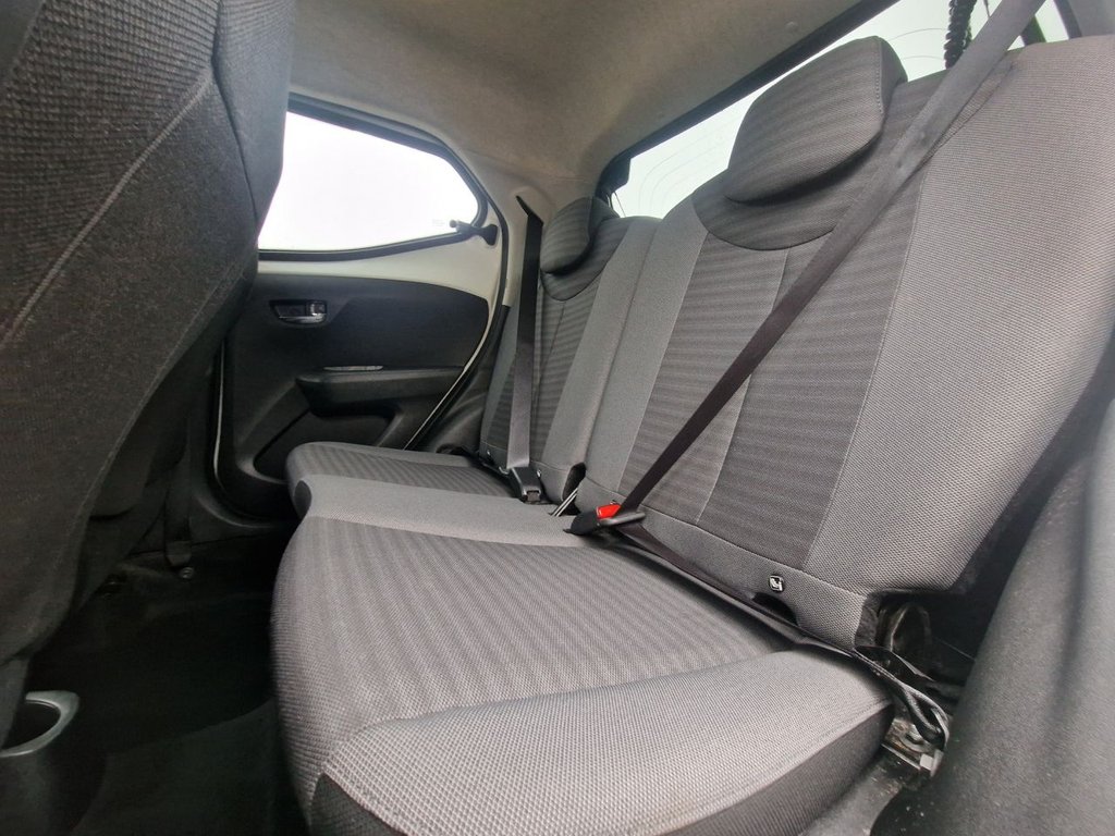 Used Toyota AYGO 2018 for sale - 76744388: Photo 44