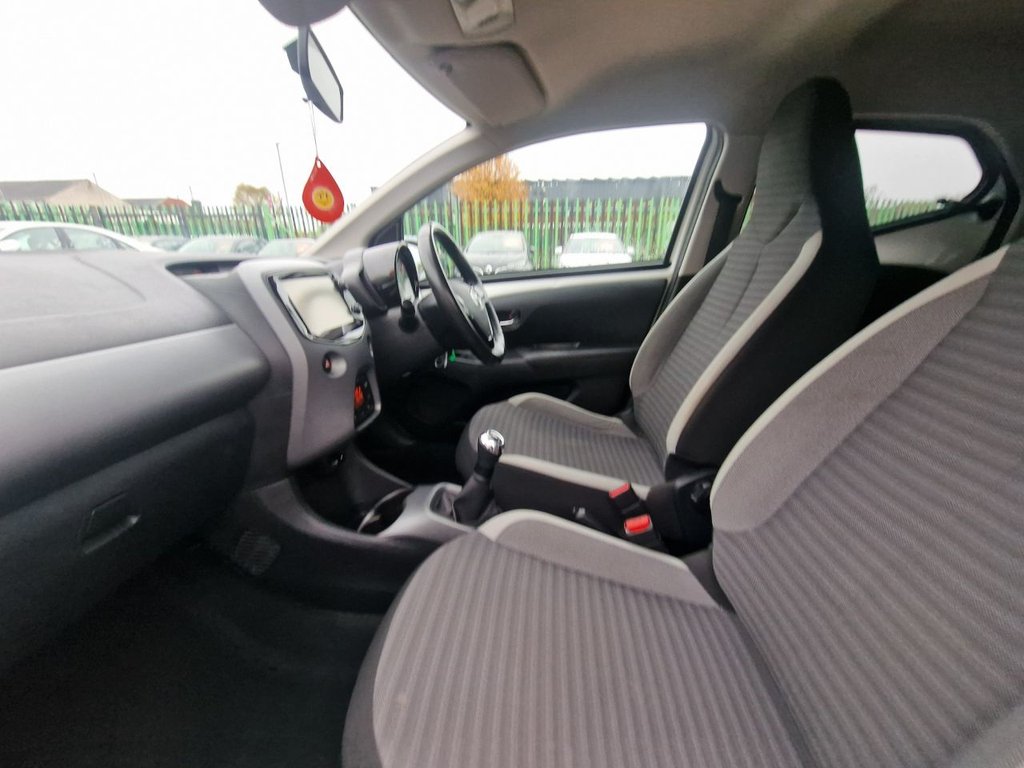 Used Toyota AYGO 2018 for sale - 76744388: Photo 48