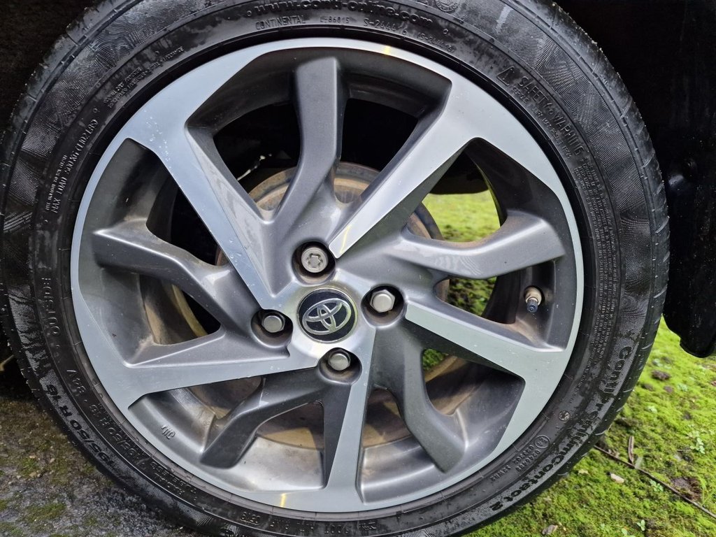 Used Toyota Yaris 2019 for sale - 76740785: Photo 23