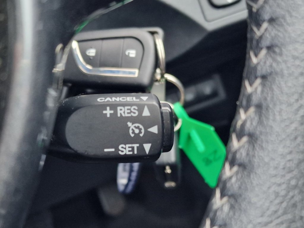 Used Toyota Yaris 2019 for sale - 76740785: Photo 32