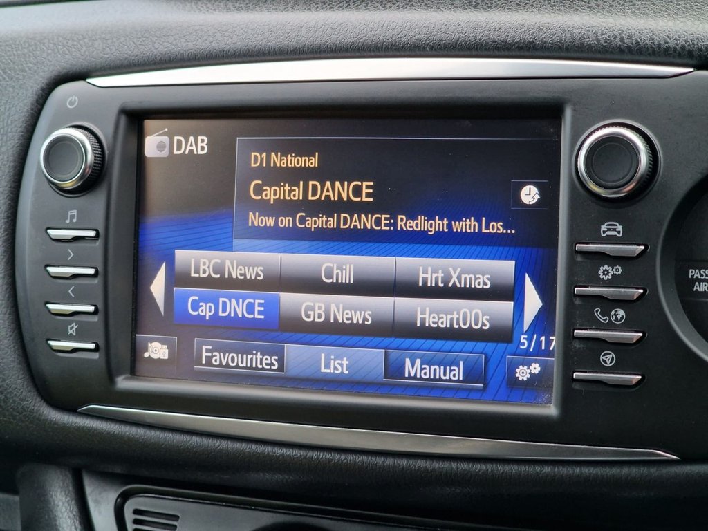 Used Toyota Yaris 2019 for sale - 76740785: Photo 35