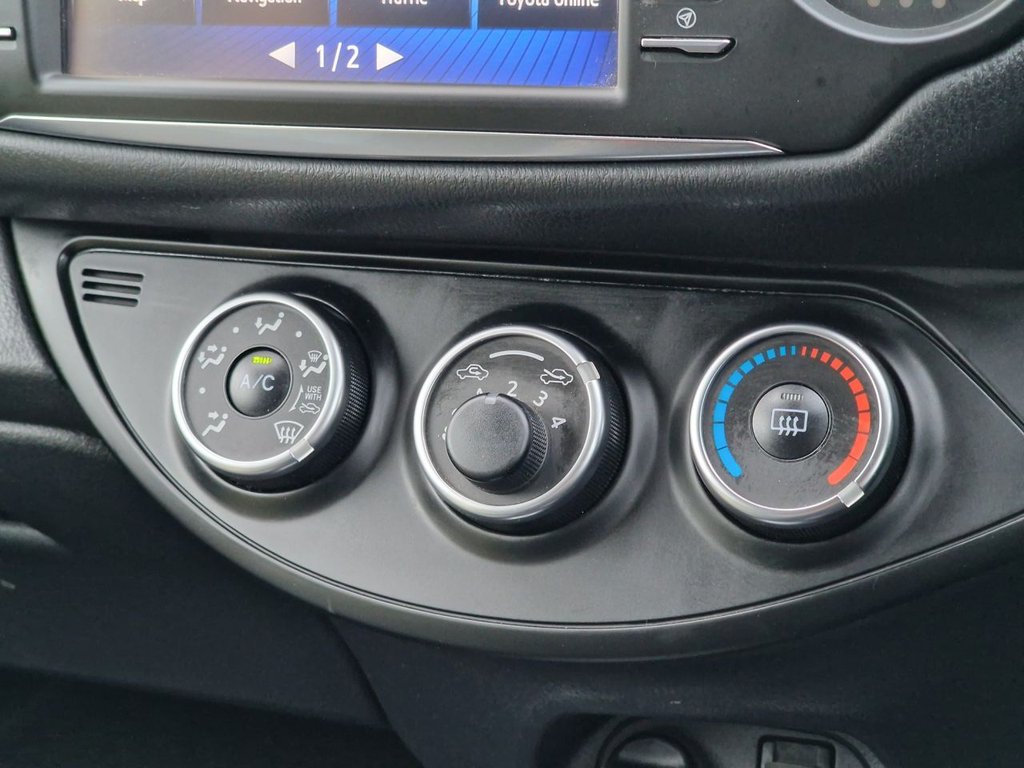 Used Toyota Yaris 2019 for sale - 76740785: Photo 43