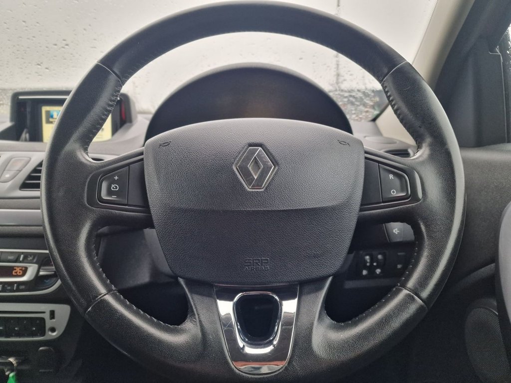 Used Renault Megane 2015 for sale - 76950636: Photo 23