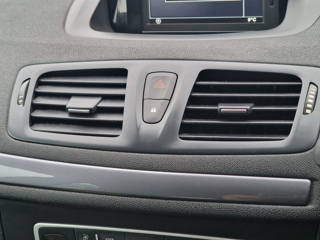 Used Renault Megane 2015 for sale - 76950636: Photo 36