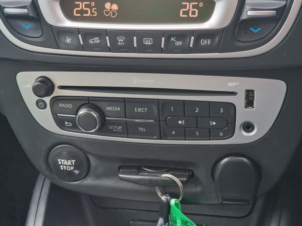 Used Renault Megane 2015 for sale - 76950636: Photo 38