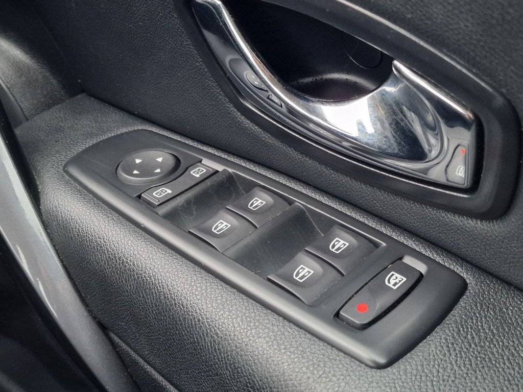 Used Renault Megane 2015 for sale - 76950636: Photo 44