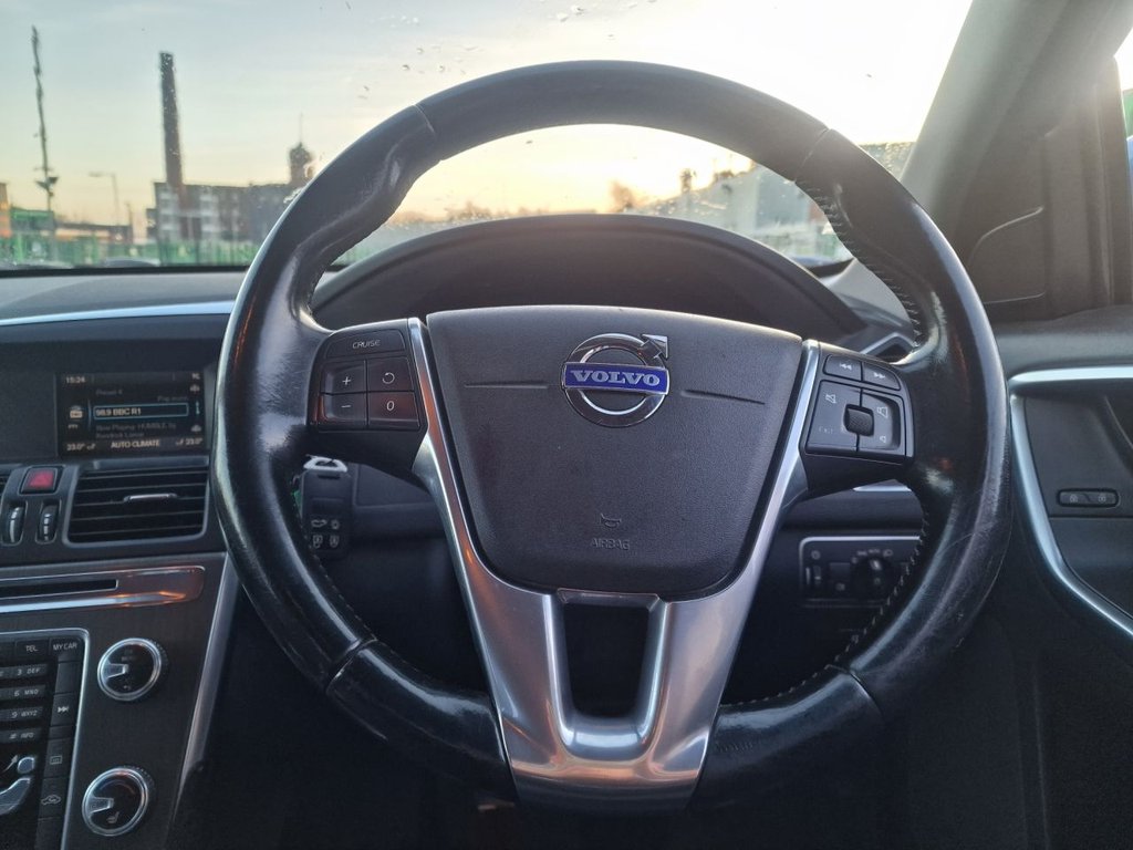 Used Volvo XC60 2015 for sale - 77014534: Photo 21