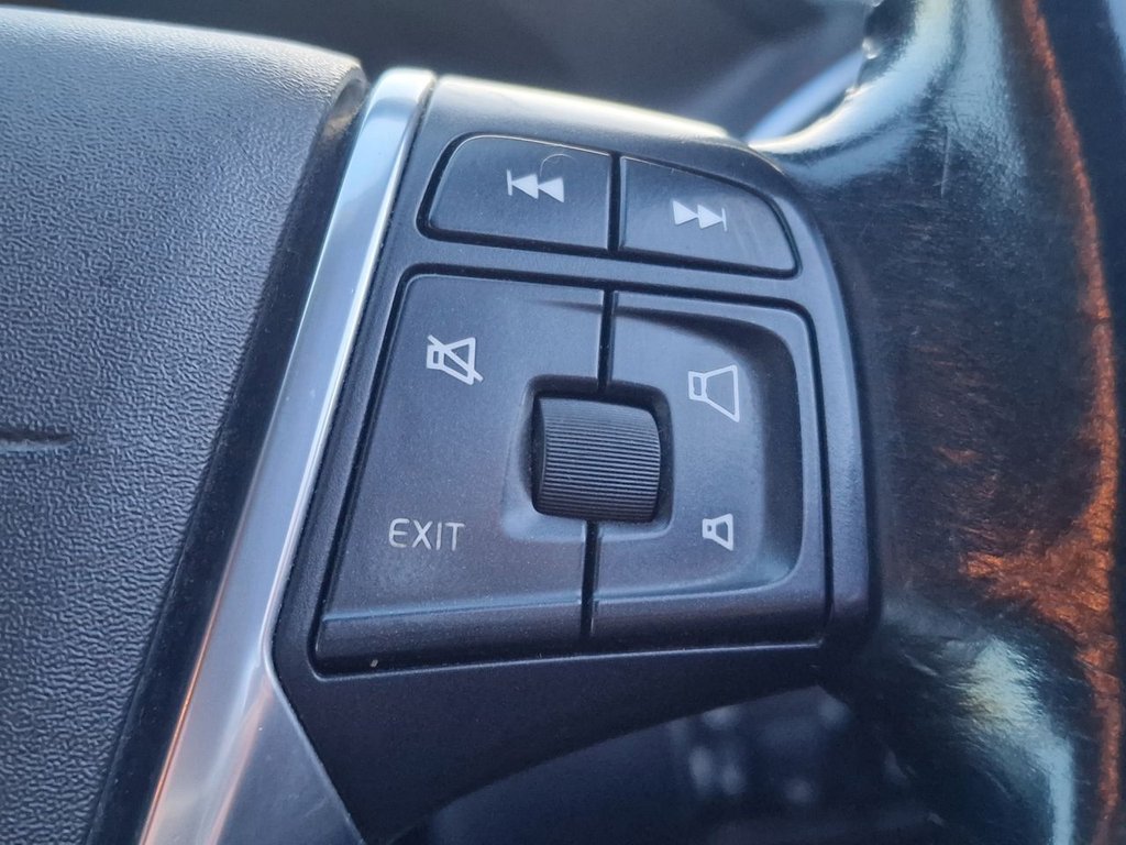 Used Volvo XC60 2015 for sale - 77014534: Photo 22