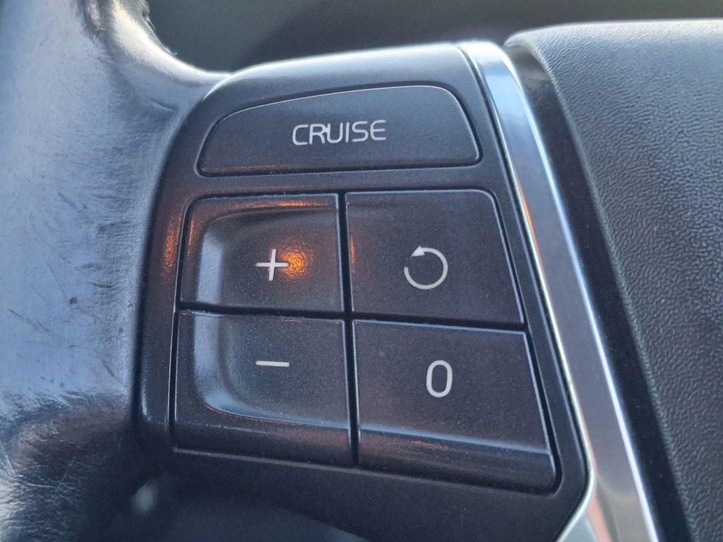 Used Volvo XC60 2015 for sale - 77014534: Photo 23