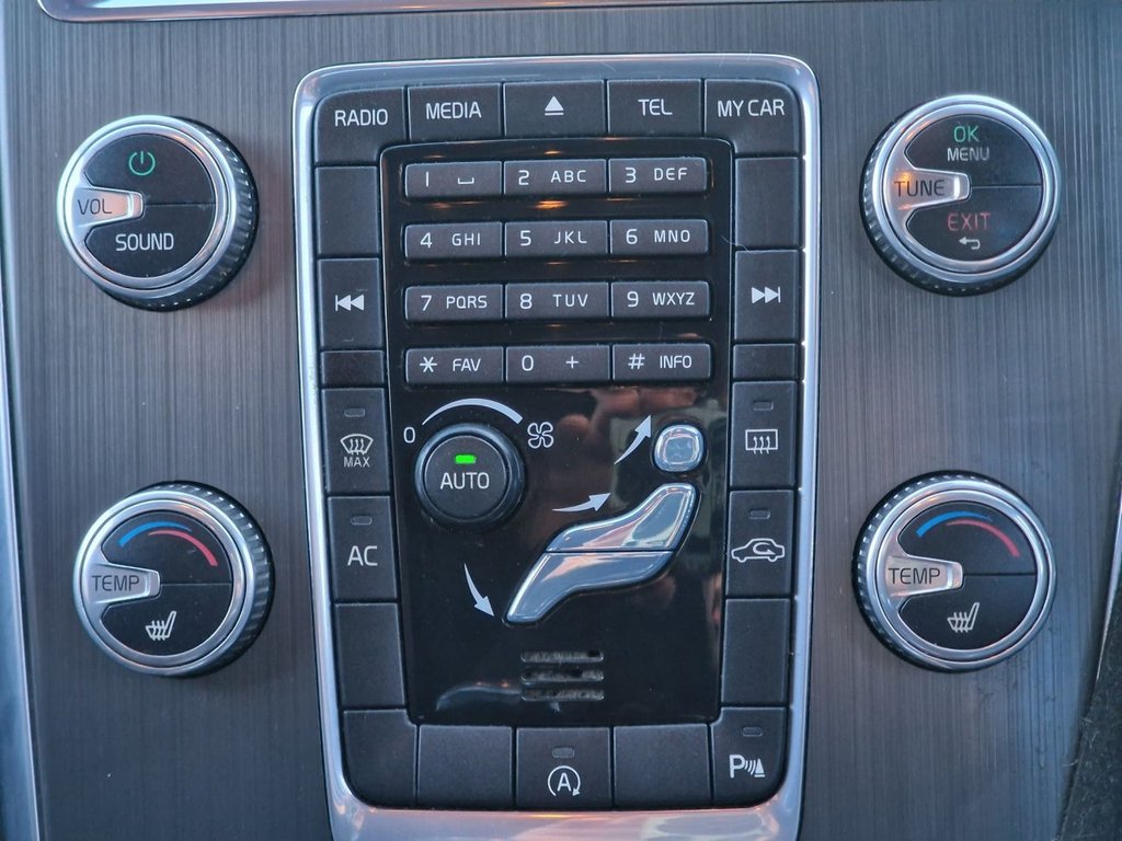 Used Volvo XC60 2015 for sale - 77014534: Photo 30