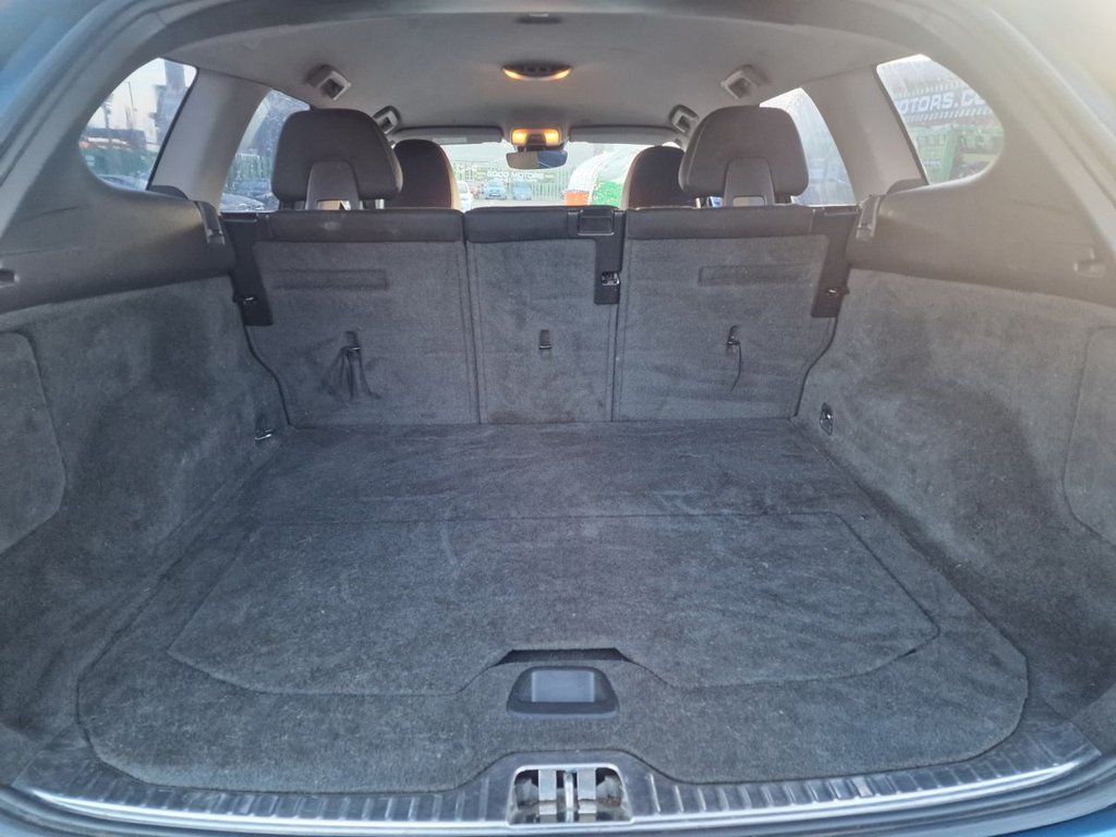 Used Volvo XC60 2015 for sale - 77014534: Photo 39