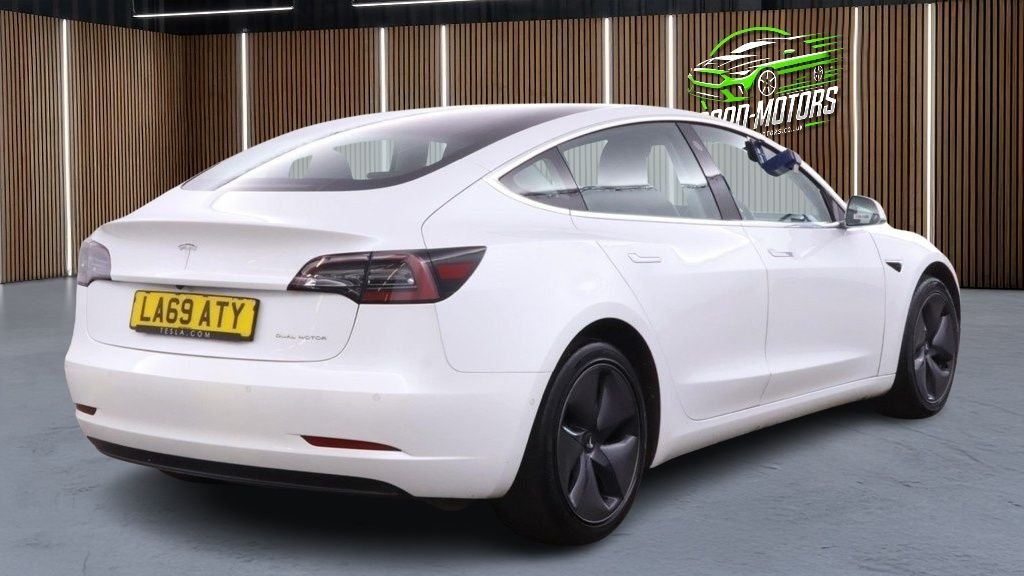 Used Tesla Model 3 2019 for sale - 78154220: Photo 11