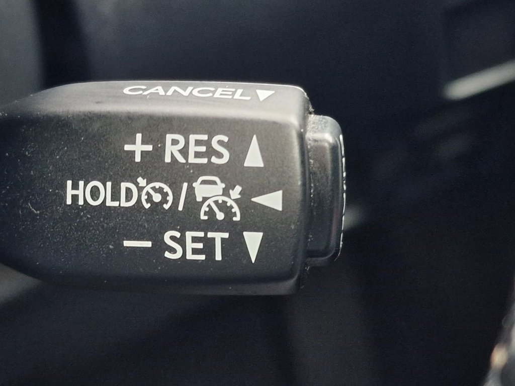 Used Lexus IS 2017 for sale - 76739919: Photo 27