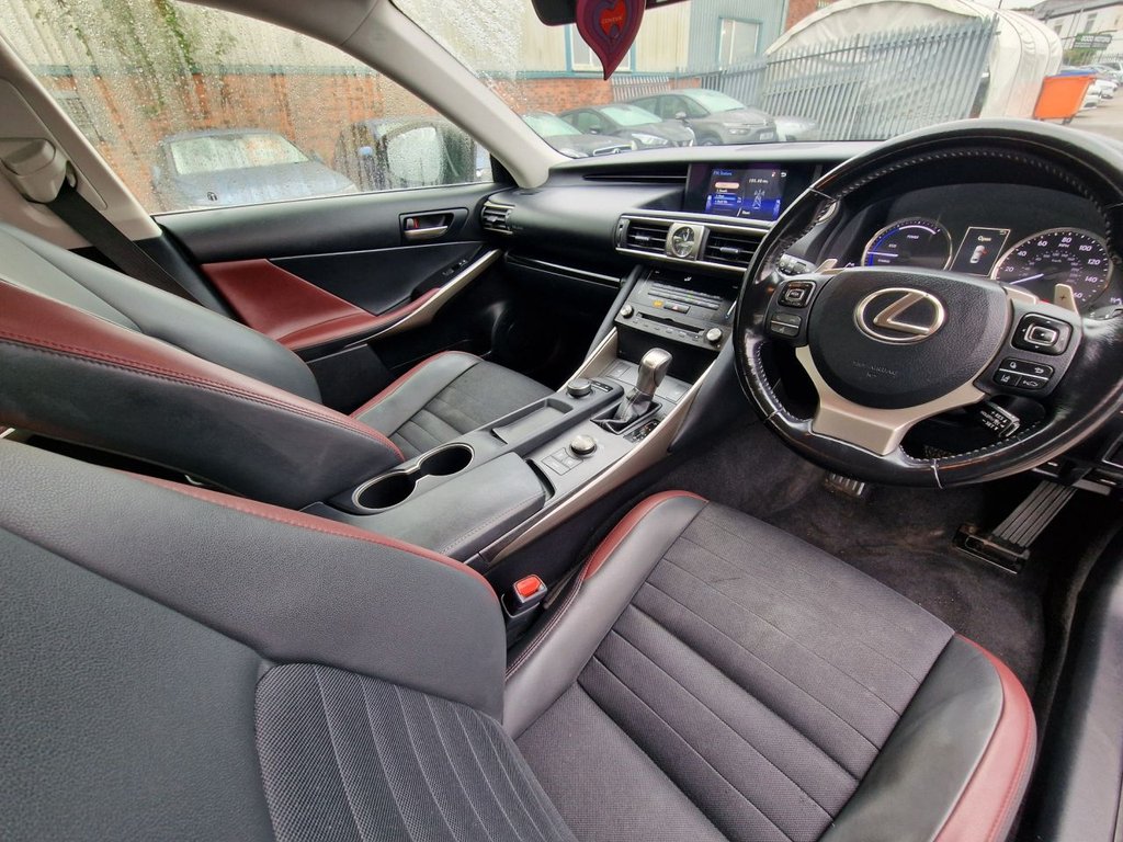 Used Lexus IS 2017 for sale - 76739919: Photo 41