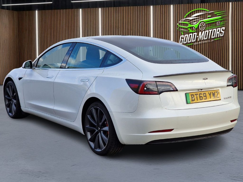 Used Tesla Model 3 2019 for sale - 76744417: Photo 17