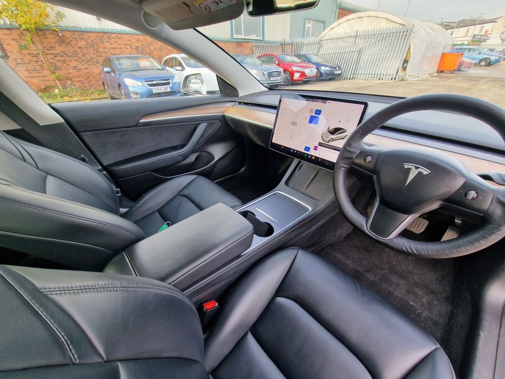 Used Tesla Model 3 2021 for sale - 76744399: Photo 44