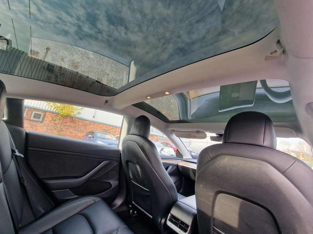 Used Tesla Model 3 2021 for sale - 76744399: Photo 49