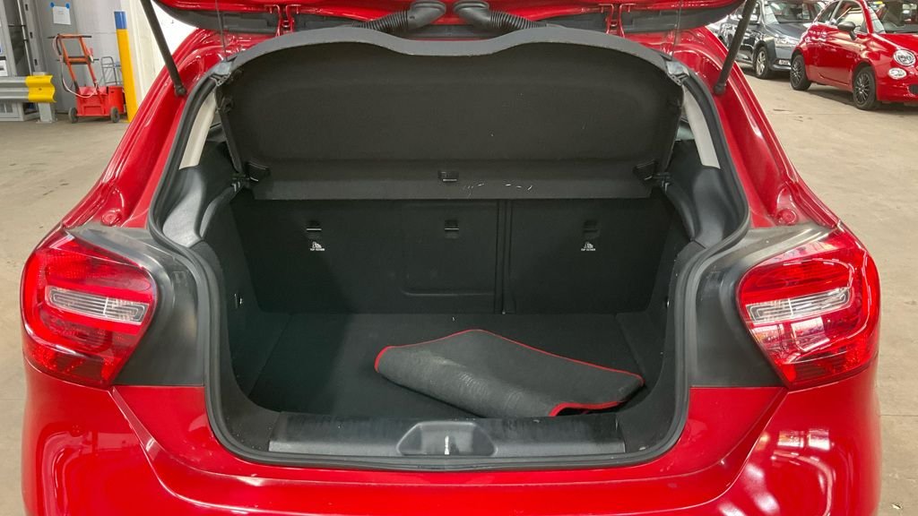 Used Mercedes-Benz A-Class 2014 for sale - 76744369: Photo 13