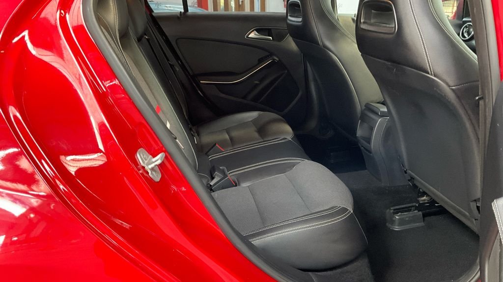 Used Mercedes-Benz A-Class 2014 for sale - 76744369: Photo 15