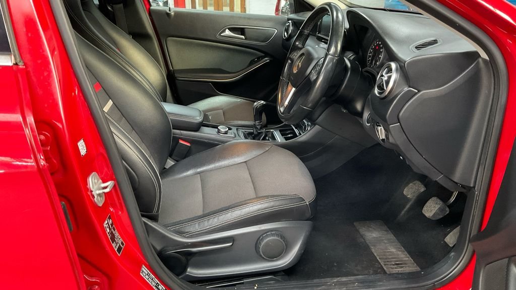 Used Mercedes-Benz A-Class 2014 for sale - 76744369: Photo 17