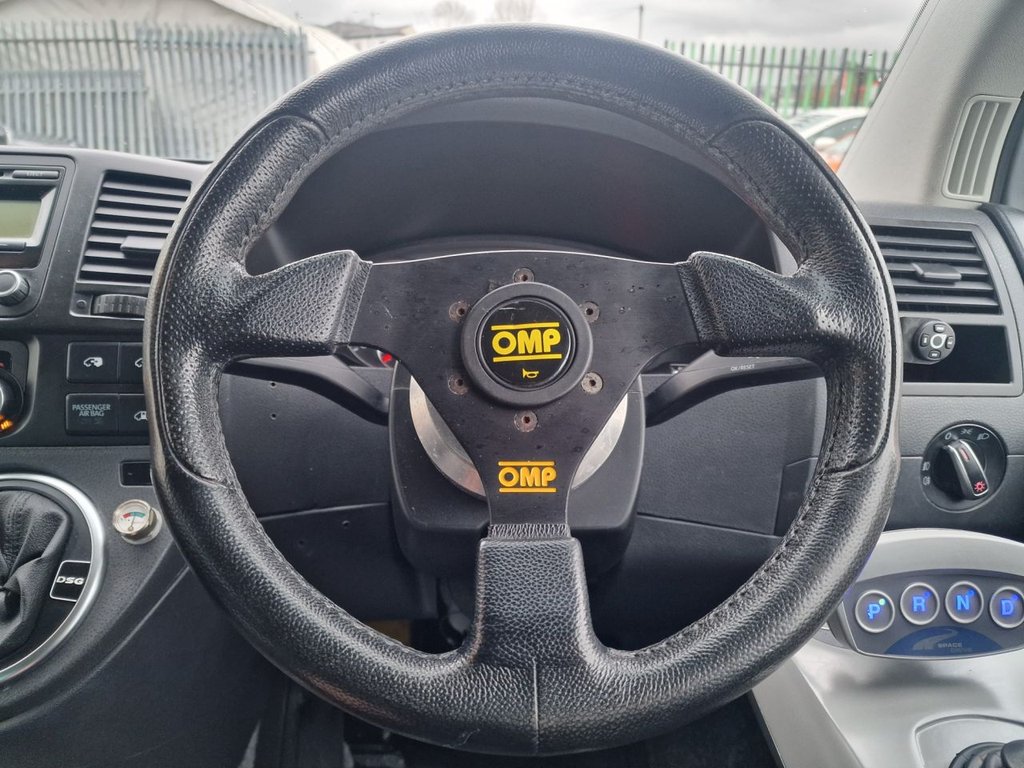 Used Volkswagen Caravelle 2011 for sale - 77188496: Photo 24