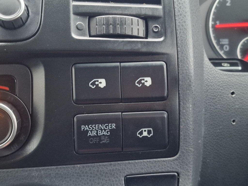 Used Volkswagen Caravelle 2011 for sale - 77188496: Photo 33