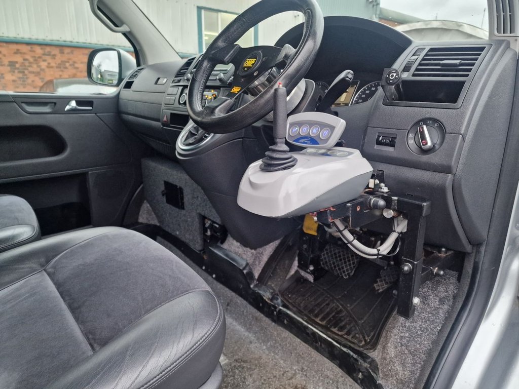 Used Volkswagen Caravelle 2011 for sale - 77188496: Photo 38